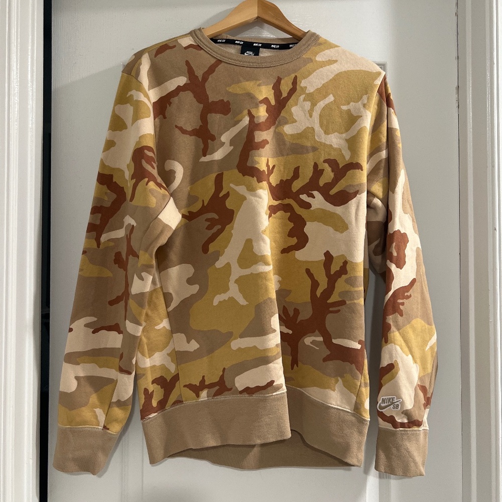 Men’s Nike SB Camo Crewneck